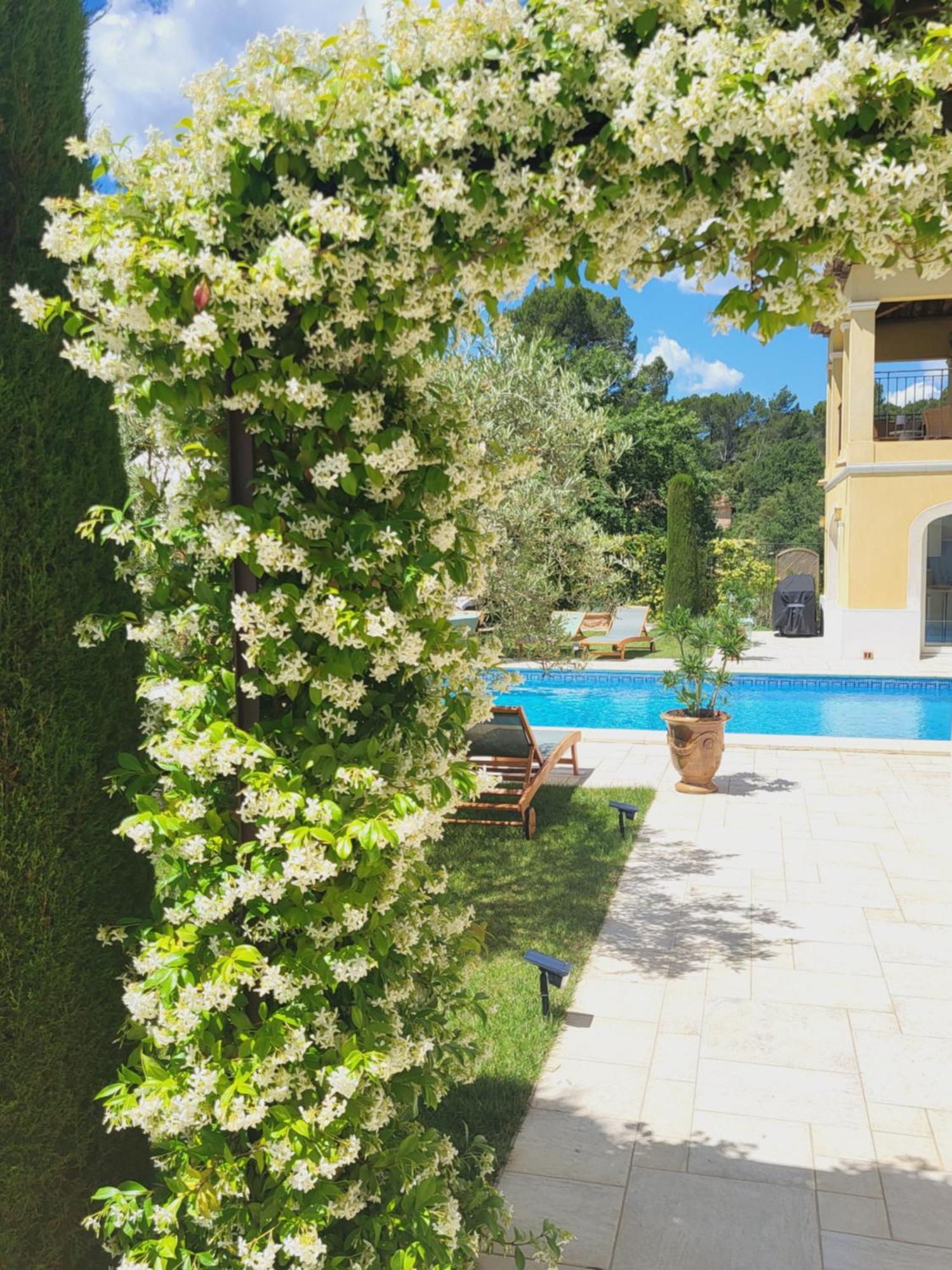 Villa Sulis Лорг Екстериор снимка