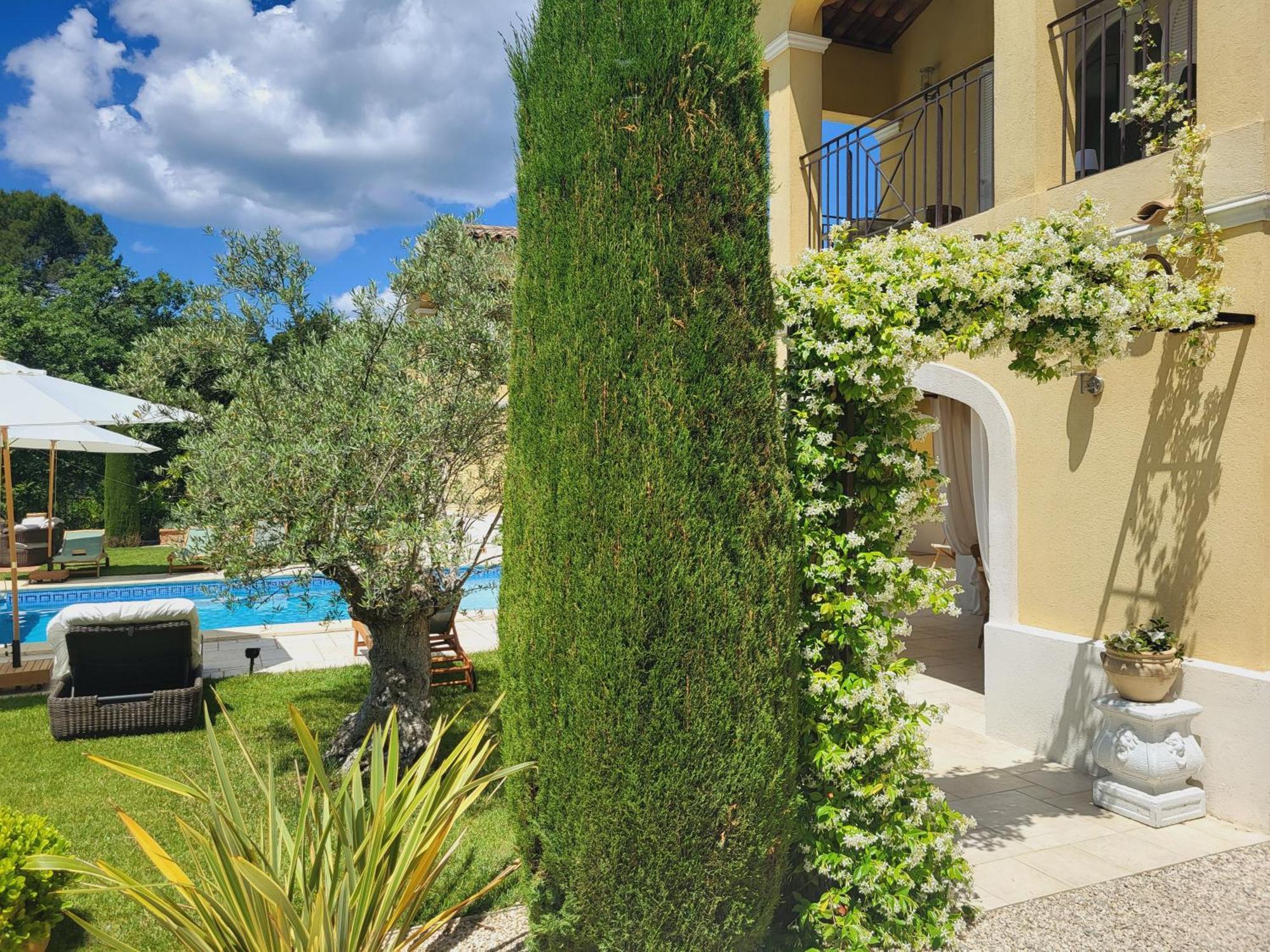 Villa Sulis Лорг Екстериор снимка
